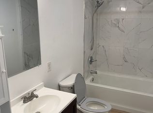 7240 Hilburn Rd APT A1, Pensacola, FL 32504