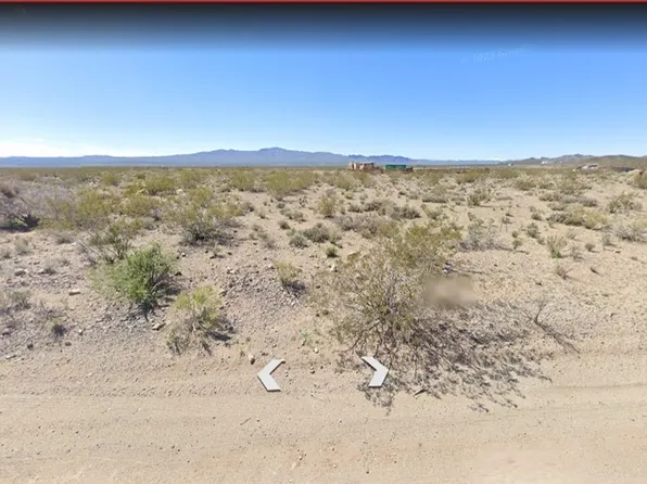 15935 N Del Norte Dr, Dolan Springs, AZ 86441