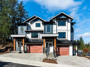 571 Bezanton Way #1, Colwood, BC V9C 0H2