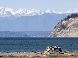 6130 Dassel St, Clinton, WA 98236