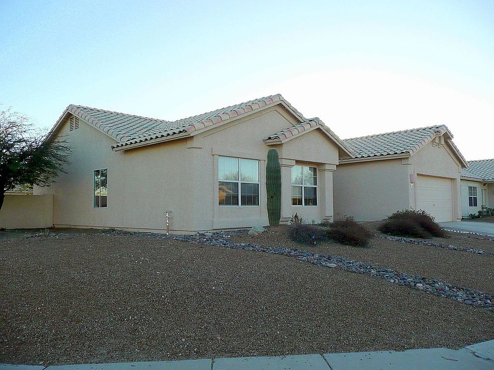 Low-maintenance landscaping