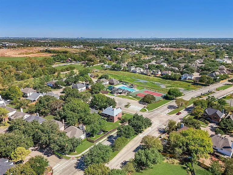 16414 Dawncrest Way — Photo 31