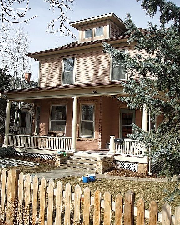 2nd image of 707 Maxwell Ave