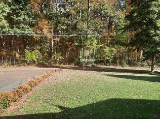 6591 Lovers Ln, Warrenton, VA 20186