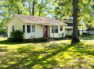 808 Mulberry St, Amory, MS 38821