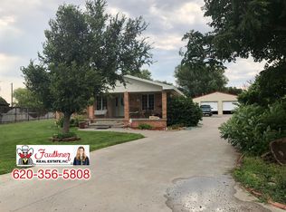 1116 E King Ter, Ulysses, KS 67880
