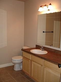 4th image of 2905 Oshaughnessy St APT 105