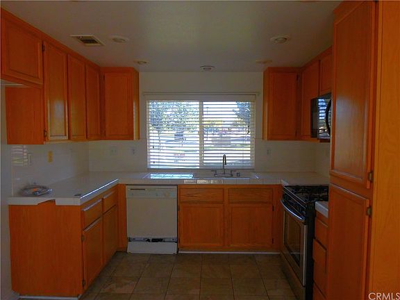 4th image of 2506 S Buena Vista Ave