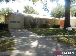 724 N 58th St #TOWNHOUSE, Lincoln, NE 68505