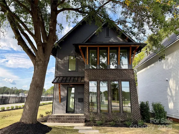 2030 Washington Ave, Charlotte, NC 28216