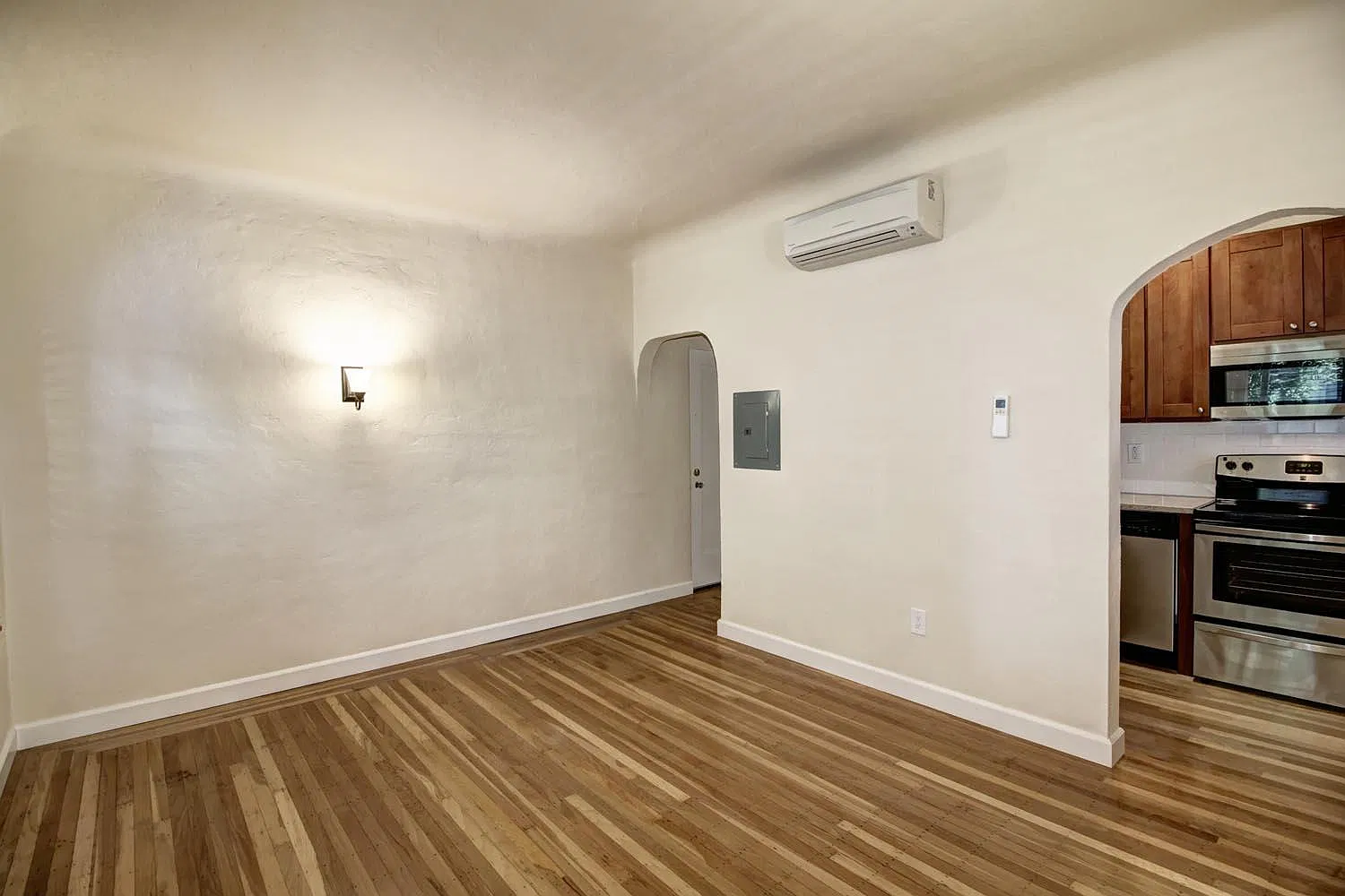 2124 P St — Photo 3