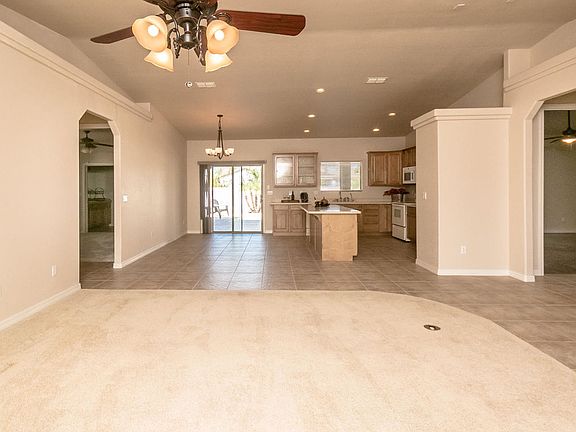 4th image of 3641 Monterey Dr