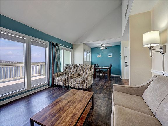 5th image of 14300 Aloha St APT 203