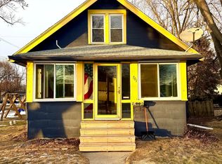 701 E Cavanaugh Rd, Lansing, MI 48910