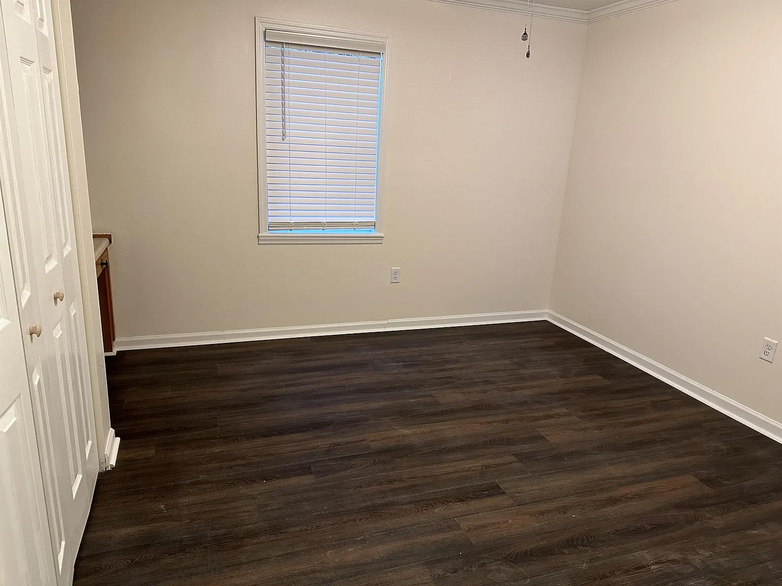 306 Moore Apartments - A 1 — Photo 2