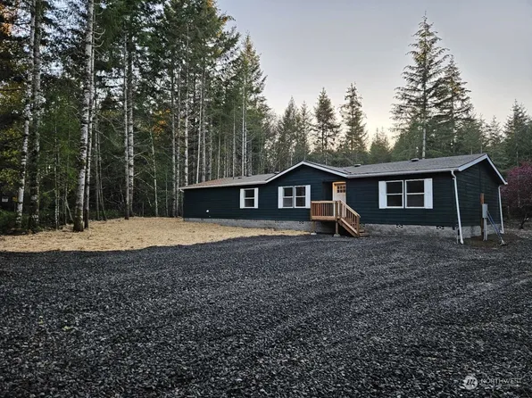 31 E Claude Court, Belfair, WA 98528