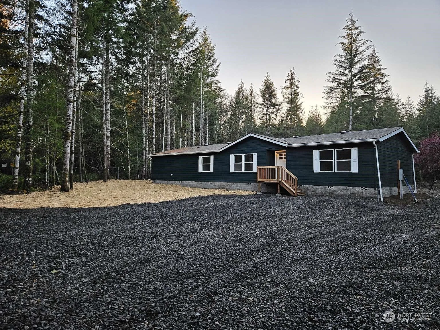 31 E Claude Court photo 1