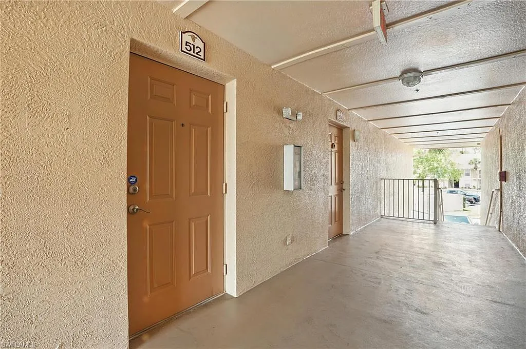 1 bed, 1.0 bath, 823 sqft, $1,500 — Photo 1