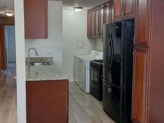 4th image of 7962 163rd Ct #7962