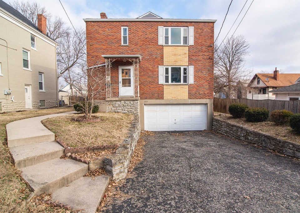 1st image of 2914 Minto Ave