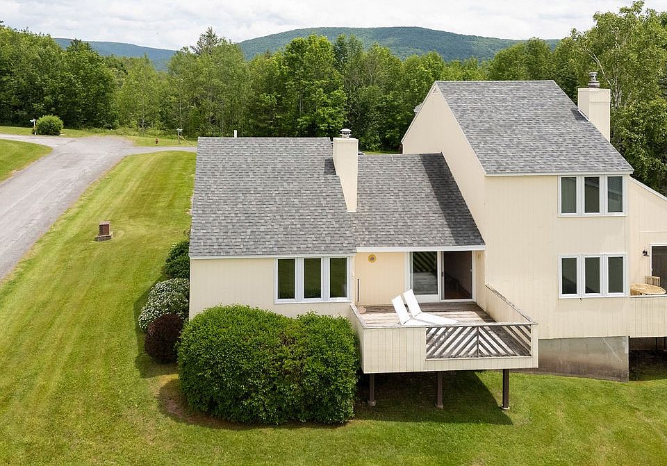1st image of 220 Woodland Dr Suite 2-1