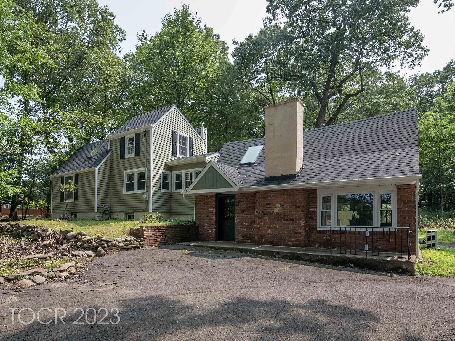 2 bed, $3,750 — Photo 2