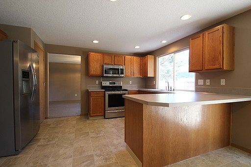 3rd image of 9210 NE 91st St