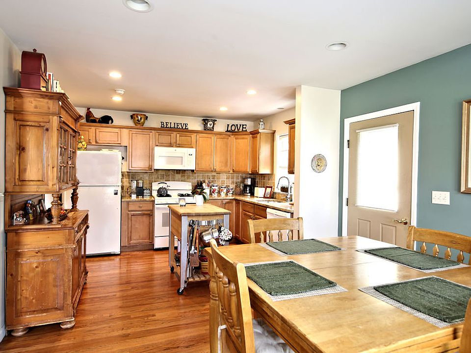 1st image of 315 Anita Ln