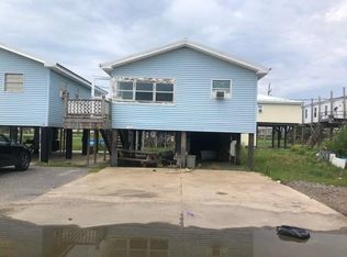 109 Blanchard Ln, Grand Isle, LA 70358
