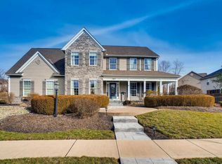 287 Blue Jacket Cir, Pickerington, OH 43147