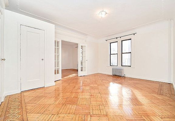 3rd image of 1108 Dean St APT 3