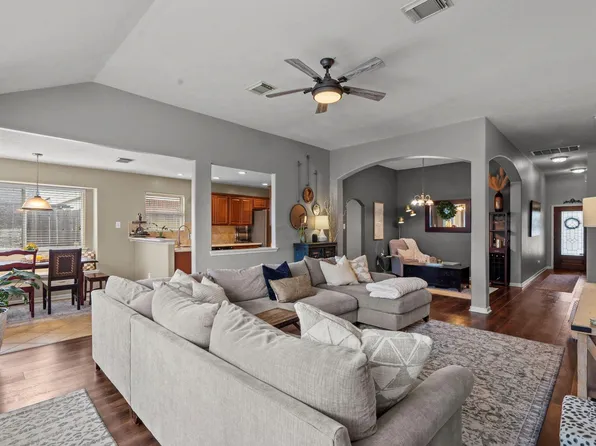 2618 Los Alamos Cir, Deer Park, TX 77536
