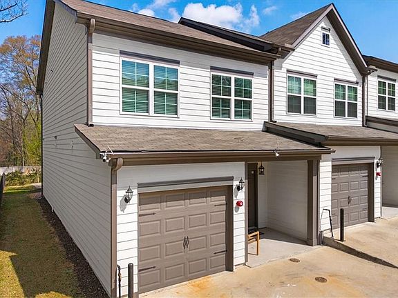 3rd image of 2874 Barnett Ct NW