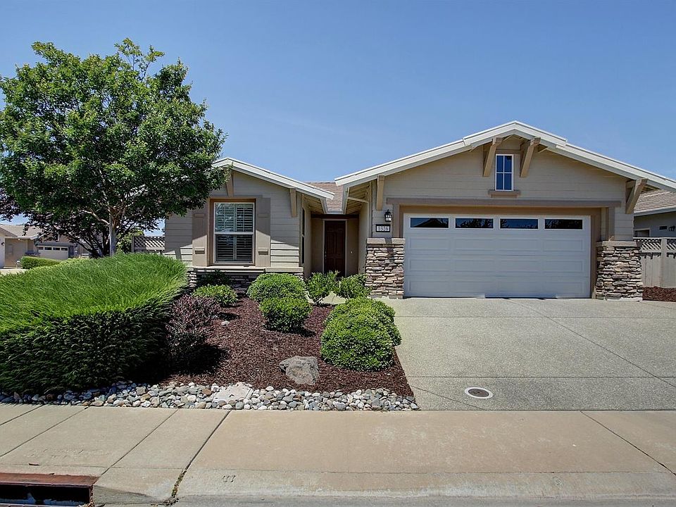 1st image of 1326 Cherry Blossom Ln