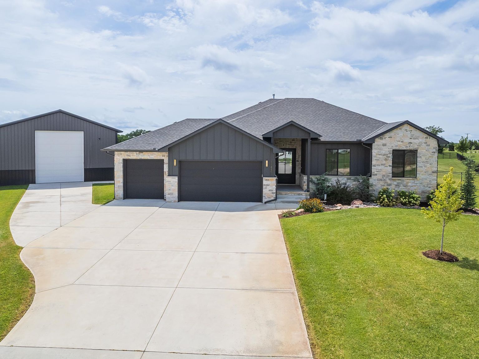 11845 W Cherese Ct, Wichita, KS 67215 | Zillow