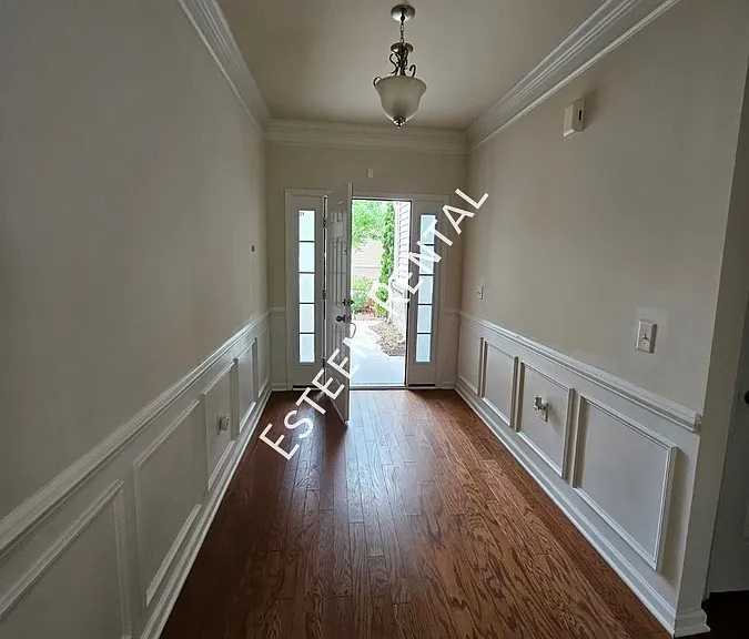 409 Manchester Park Ln #1 — Photo 2