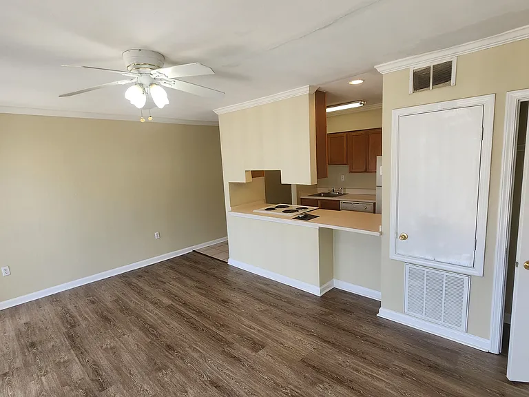 850 Martin Berhman — Photo 13