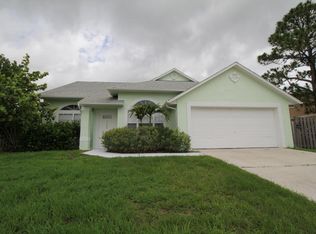 1344 Giralda Cir NW, Palm Bay, FL 32907