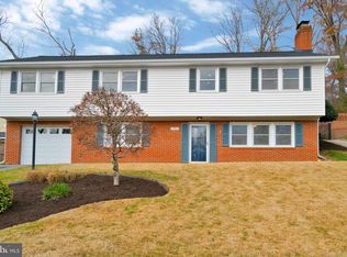 1902 Courtland Rd, Alexandria, VA 22306