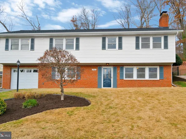 1902 Courtland Rd, Alexandria, VA 22306