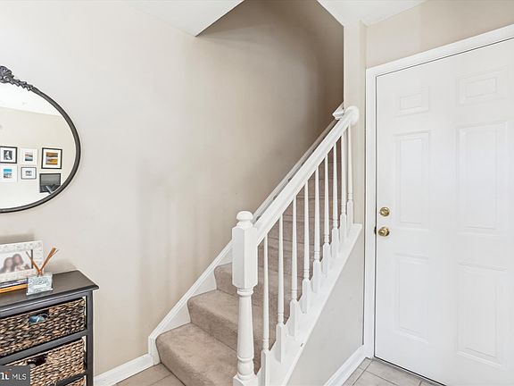 5th image of 21766 Dryden Ct