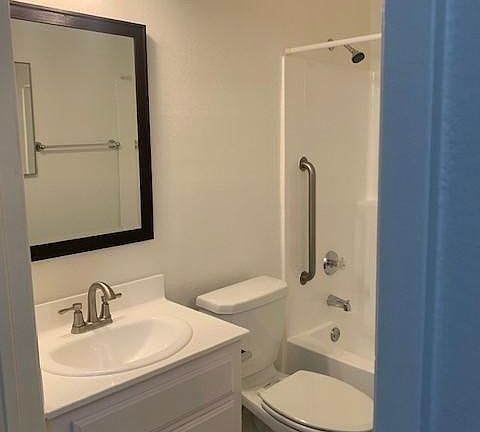 3rd image of 210 N Avenue 55 #114