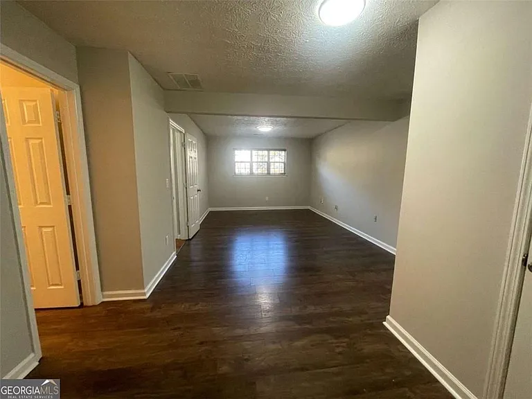 3015 Cascade Manor Dr — Photo 20