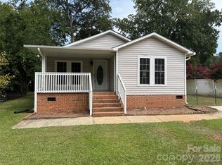 153 Loomis St, Chester, SC 29706
