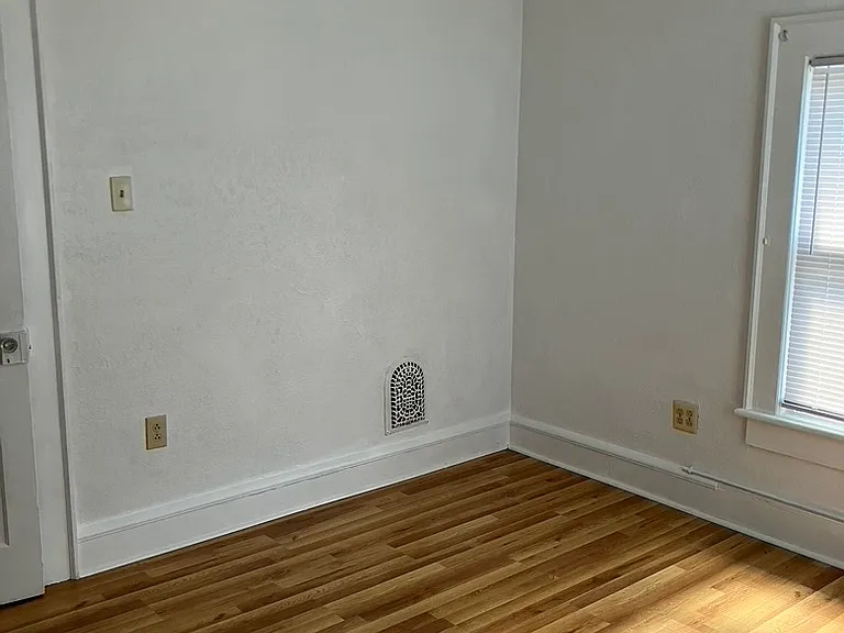 807 Grandview St — Photo 24