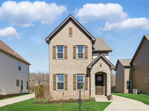 1661 Brockton Ln, Nashville, TN 37221