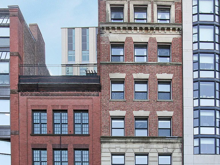 140 Boylston St #8 — Photo 14