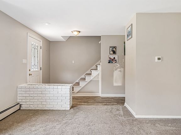 4th image of 6925 Lake Valley Ct