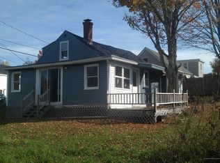 22 Mount Ephraim Rd, Searsport, ME 04974