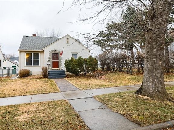 2nd image of 1809 Hawthorne Ave E